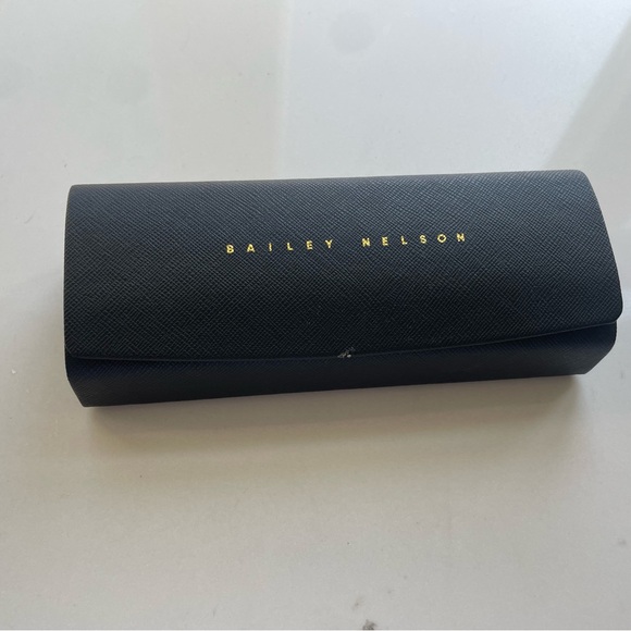 Elizabeth Bailey Nelson Sunglasses- Black - Picture 5 of 8